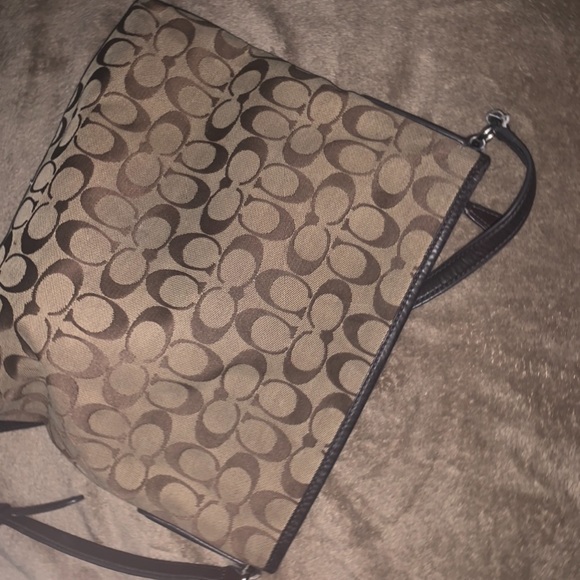 Coach Purse - Picture 3 of 3